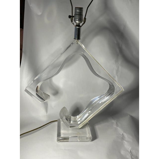 Van Teal 1970s Van Teal Abstract Signed Mid-Century Modern Lucite Lamp For Sale - Image 4 of 8