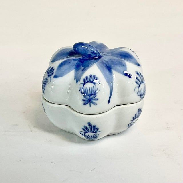 This is delightful. The little Trinket Box is a pumpkin shape and finished in a Chinoiserie Hollywood Regency Blue and...