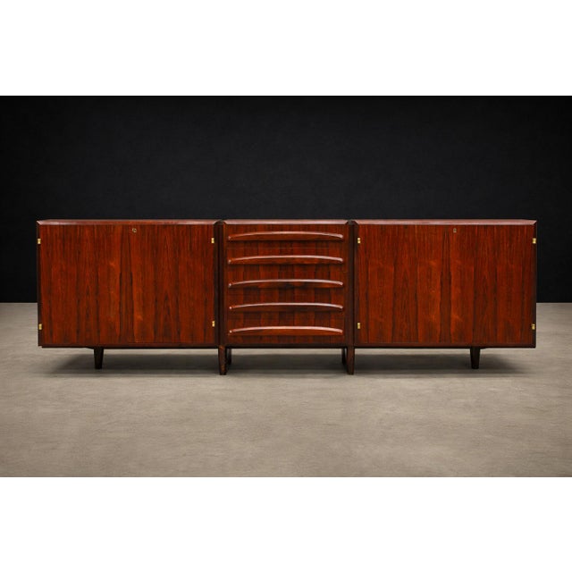 Brazilian Modern Rosewood Credenza With Brass Details by Jean Gillon, Brazil, 1960s For Sale - Image 10 of 14