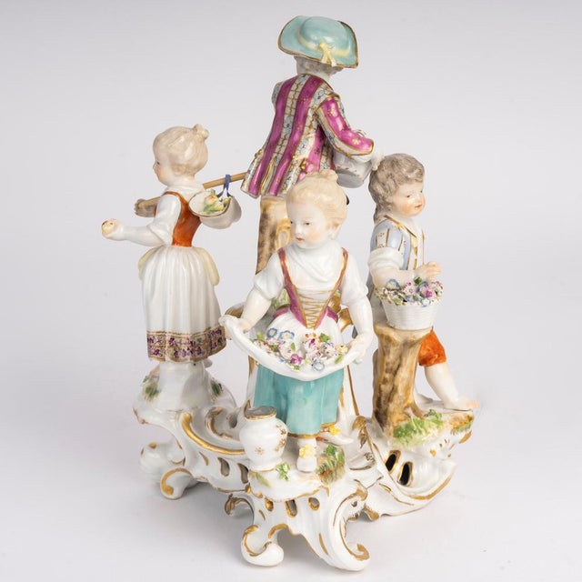 Antique Porcelain Sculpture from Meissen, 1700s For Sale - Image 5 of 9