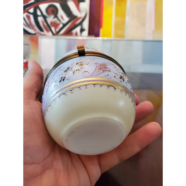 Early 1900s Antique Moser Bohemian Glass Opaline Egg Jewel Box For Sale - Image 4 of 8