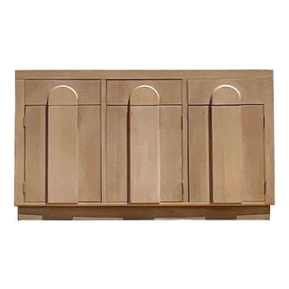 Late 20th Century Vintage Boho Broyhill Arched Credenza For Sale