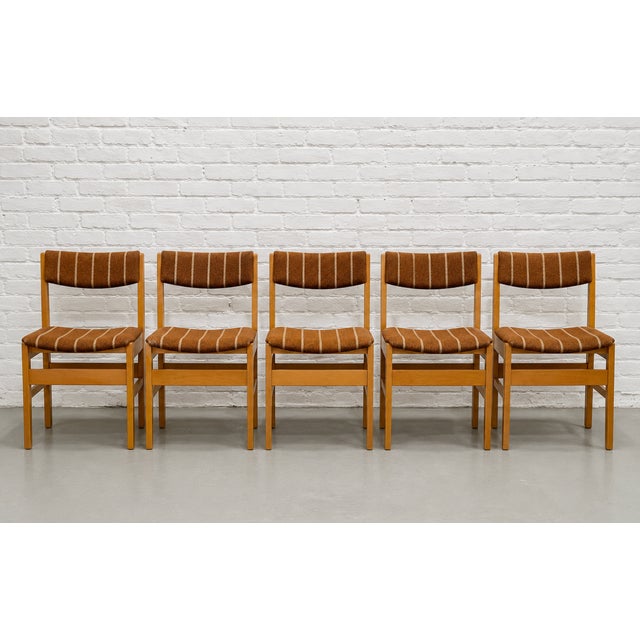 Set of 5 Mid Century Modern Oak Dining Chairs, Made in Denmark, C. 1960s For Sale In New York - Image 6 of 16