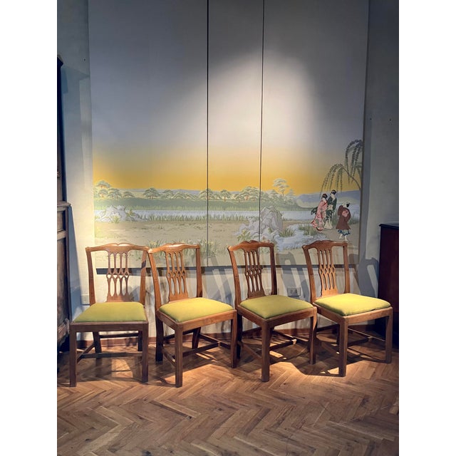 18th-Century Neoclassical Italian Pierced-Back Walnut Chairs, Tuscan Provenance, Set of 4 For Sale - Image 9 of 13