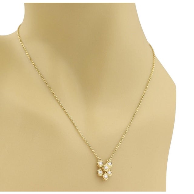 The Dior Diamond Fancy Drop 18k Yellow Gold Pendant Necklace is a luxurious and stylish piece of jewelry. Made by the...