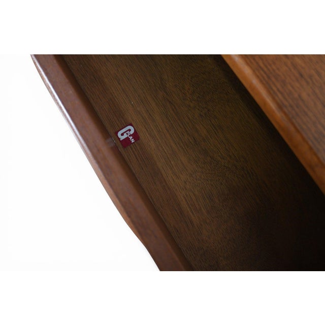 Mid 20th Century G Plan Fresco Eight Drawer Double Dresser in Teak For Sale In San Francisco - Image 6 of 9