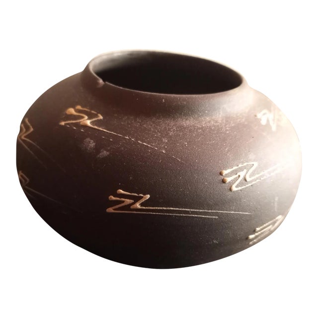 Vintage Signed Black Southwest Pattern Pottery Squat Bud Vase For Sale