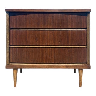 1960s Bassett Furniture Two Toned Chest of Drawers For Sale