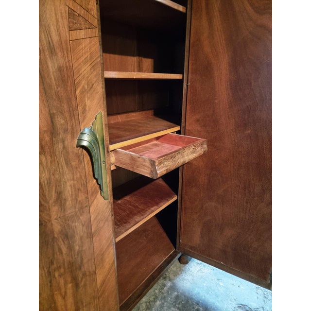 Art Deco French Walnut Wardrobe with Mirrored Door, 1930s For Sale - Image 6 of 18