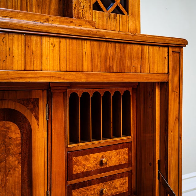 Brown Biedermeier Secretary Desk with Upper Cabinet, Central Germany, 1820 For Sale - Image 8 of 12