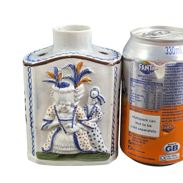 Ceramic Scottish Pearlware Macaroni Tea Canister by George Gordon, 1790s For Sale - Image 7 of 8