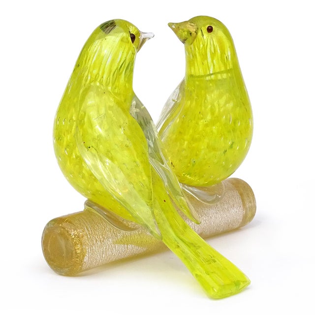 Mid-Century Modern Murano Barovier Toso Vintage Canary Yellow Gold Flecks Italian Art Glass Love Birds Figurine Sculpture For Sale - Image 3 of 7