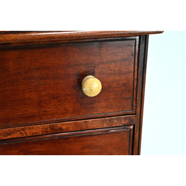 Small Mahogany Chest of Drawers, 1960 For Sale - Image 9 of 18