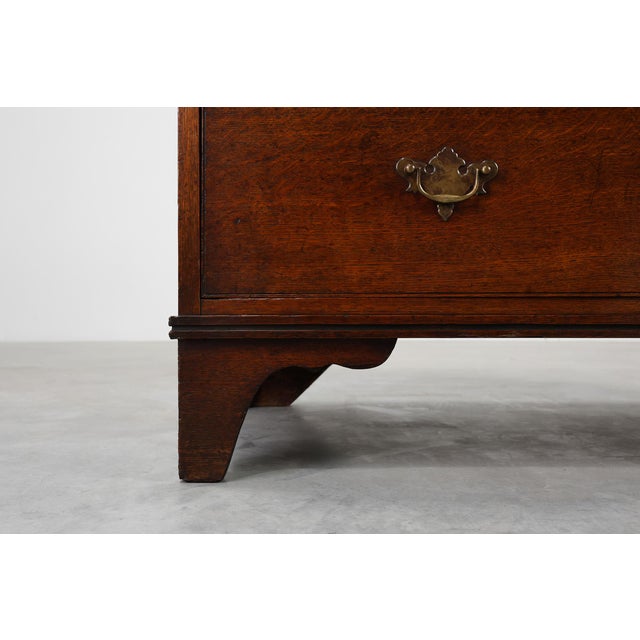 Georgian Chest of Drawers, United Kingdom, 19th Century For Sale - Image 13 of 16
