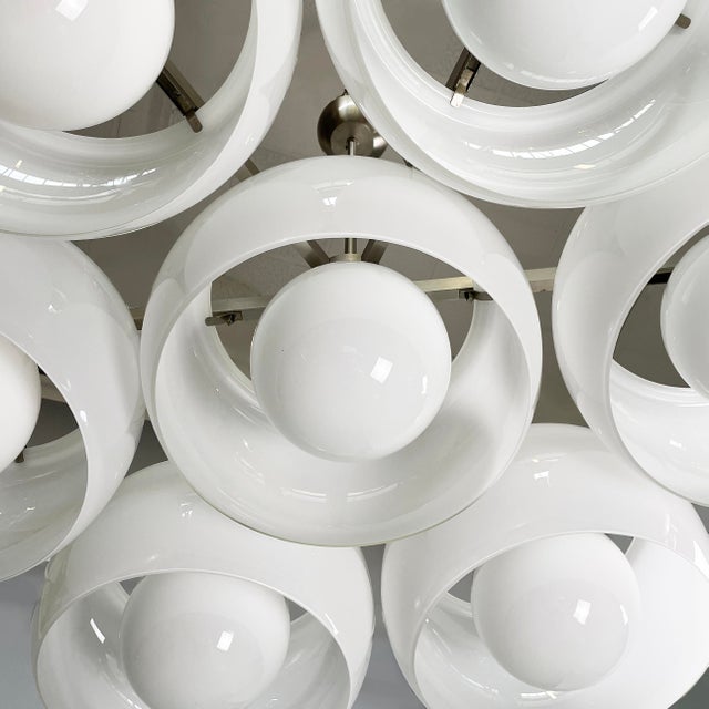 Italian Mid-Century Modern Eptaclinio Chandelier attributed to Vico Magistretti for Artemide, 1970s For Sale - Image 6 of 18