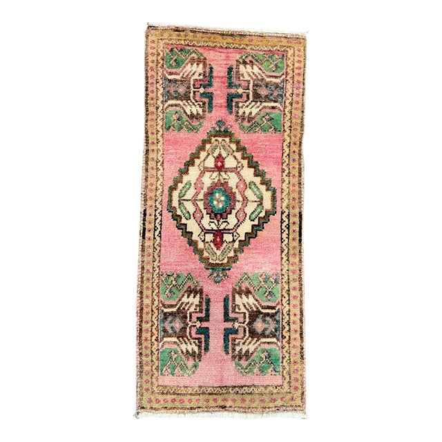 Turkish Yastik Rug 1'6" x 3'7" For Sale