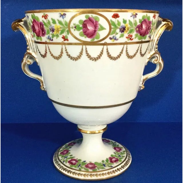 French 1780 French Faubourg St. Denis Porcelain Urn For Sale - Image 3 of 11