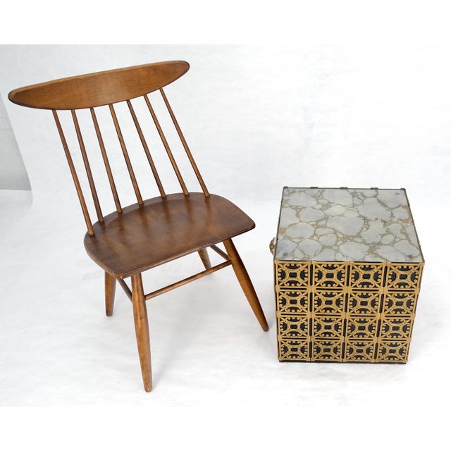 Decorative Brass Pattern Shaped Cube Base Side Table w/ Smoke Mirrored Top MINT For Sale - Image 9 of 13
