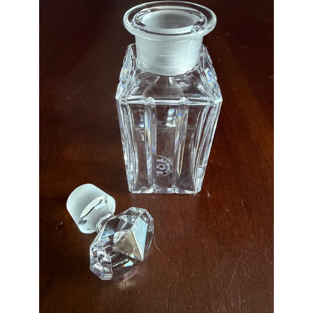 Baccarat Baccarat Beautiful Cut Crystal Perfume Bottle. For Sale - Image 4 of 8