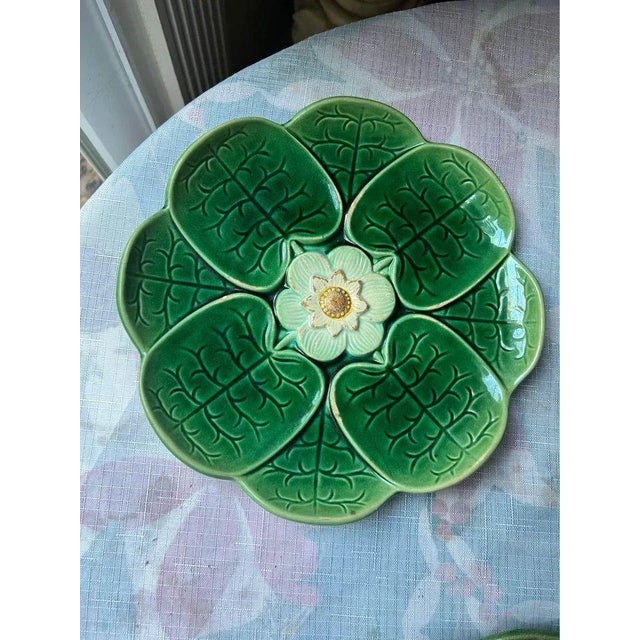 Set of 3 English Majolica Pottery Low Compote and Plates Lily Pads & Herons, C. 1870-1880 For Sale - Image 9 of 11