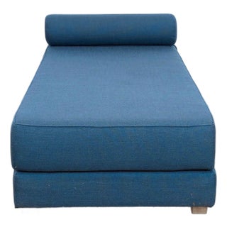 Cb2 Lubi Modern Daybed/Lounge For Sale