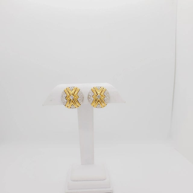 White Diamond Earring Clips in 18k Two Tone Gold - A Pair For Sale In Los Angeles - Image 6 of 7