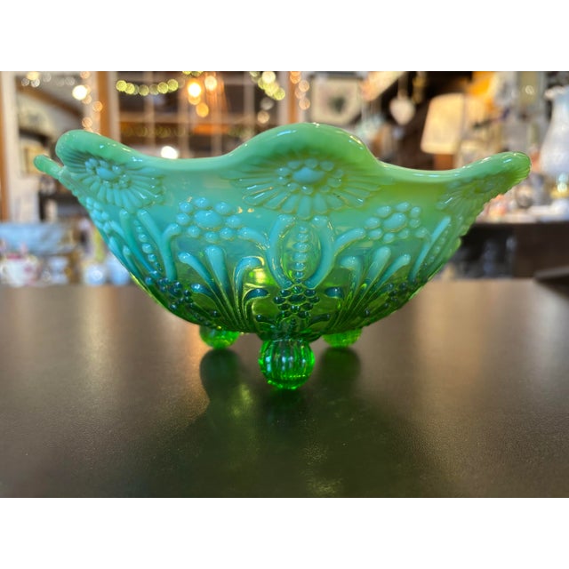 Vintage Northwood Pearl Flower Green Opalescent Bowl - Lightly Uv Reactive For Sale - Image 4 of 8