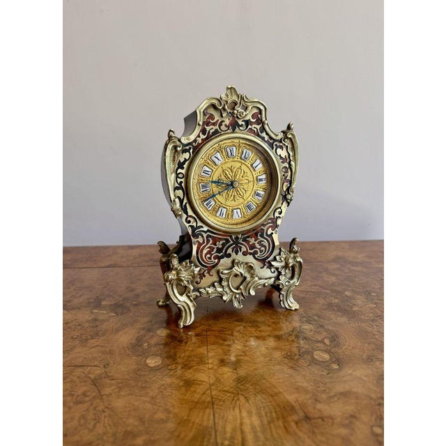 Quality antique 19th century French boulle mantle clock, having a fantastic quality boulle mantle clock inlaid with brass...