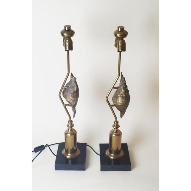 Black Hollywood Regency Seashell Shape Table Lamp with Granite by Maison Charles, Paris, 1960s, Set of 2 For Sale - Image 8 of 17