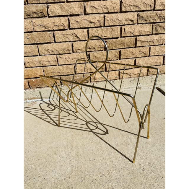 Mid-Century Modern Vintage Mid Century Modern Magazine Rack For Sale - Image 3 of 7