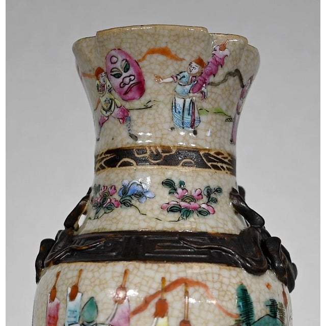 Antique Chinese Vase in Porcelain from Nankin For Sale - Image 10 of 15