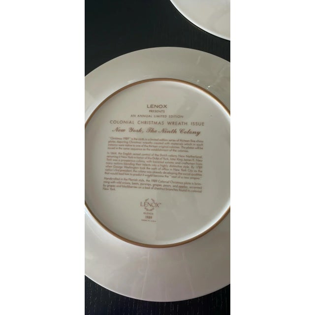 Lenox 1980s Christmas Plate Set For Sale - Image 4 of 7