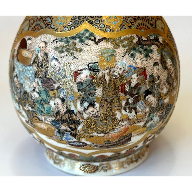 Gold Pair of Fine Miniature Satsuma Vase with Moriage Enamel Decoration by Seikozan For Sale - Image 8 of 12