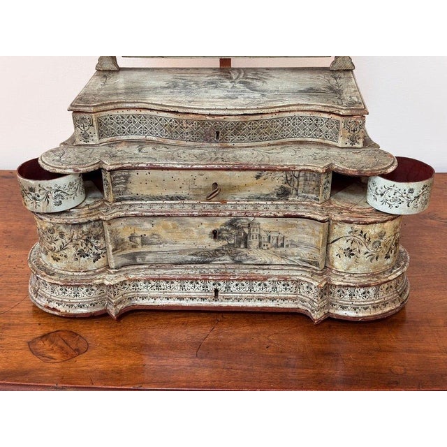Exceptional 18th Century Venetian Dressing Table Mirror / Table Top Vanity For Sale - Image 10 of 16