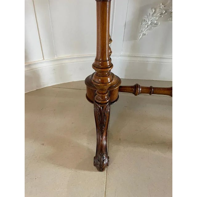 Brown 19th Century Victorian Oval Walnut Centre Table, 1860s For Sale - Image 8 of 12