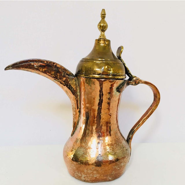 Late 19th Century Antique Dallah Coffee Pot, Hand-Hammered Copper & Brass, Oman, 1890 For Sale - Image 5 of 18