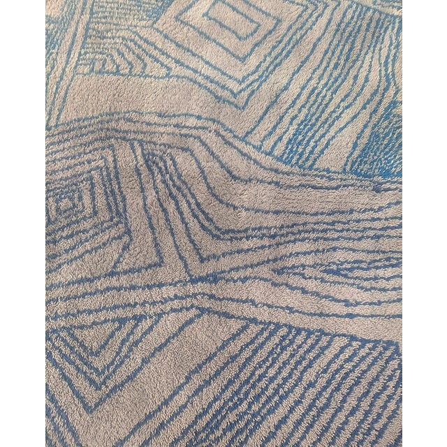 Rectangular Wool Rug with Optical Patterns, Italy, 1970s For Sale - Image 8 of 9