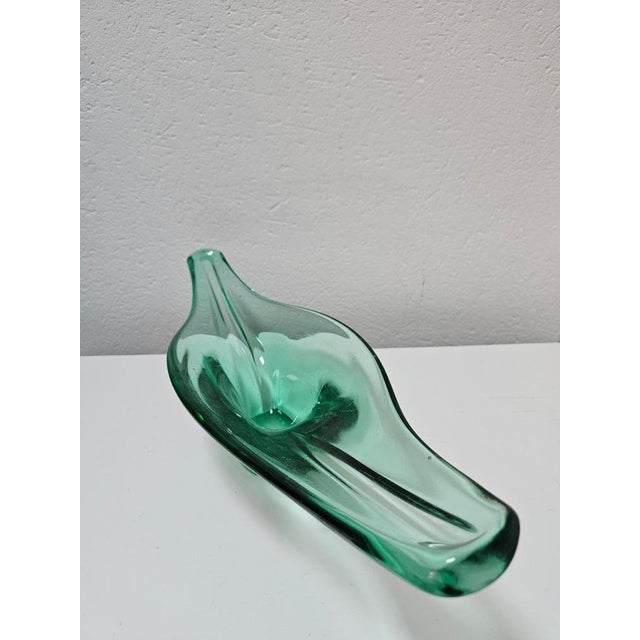 Large Green Murano Glass Bowl Shaped as Gondola, Italy, 1970s For Sale - Image 3 of 10
