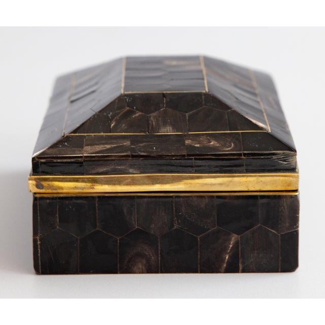 Art Deco Art Deco English Horn and Gilt Brass Box For Sale - Image 3 of 12
