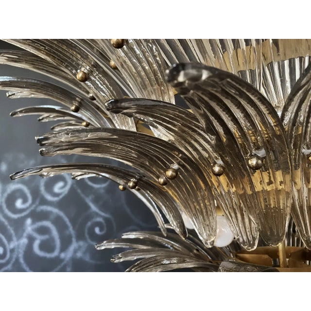 ORIGINAL MURANO GLASS AVAILABLE IN OTHER COLORS ELECTRICAL SYSTEM ADAPTED FOR US/AU/EU Palmette ceiling light made by 104...
