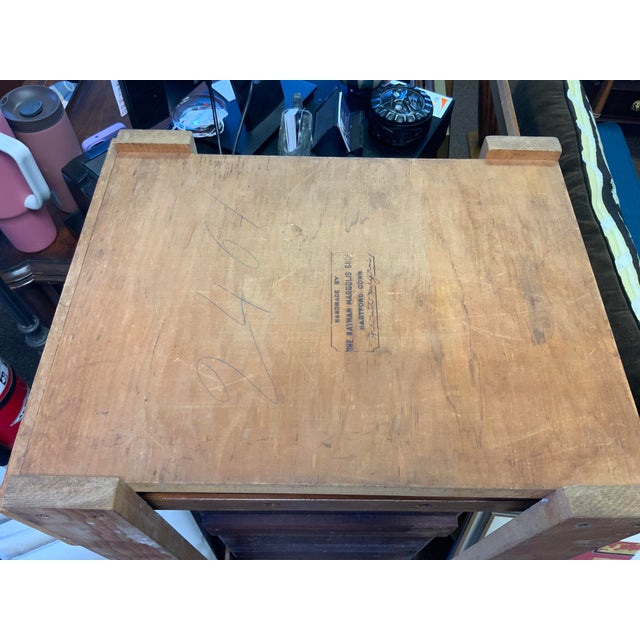 20th Century Hepplewhite Mahogany Dining Table For Sale - Image 10 of 14