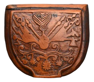 Snuffbox in Carved Wood, Late 18th Century