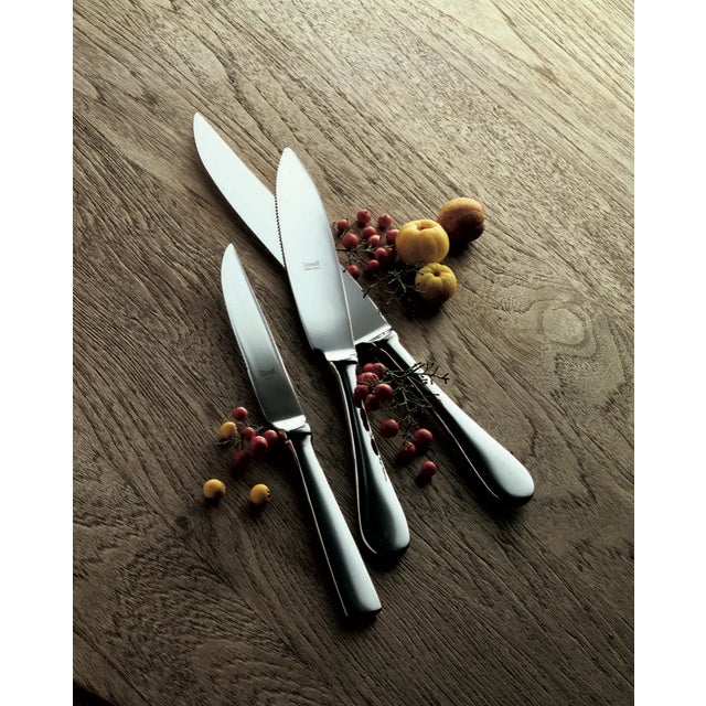 These durable steak knives are made 100% with stainless steel, there is no wooden or plastic handle that can attract...