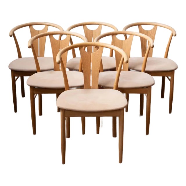 1970s Danish Modern Wegner Style Oak Wishbone Dining Chairs - Set of 6 For Sale
