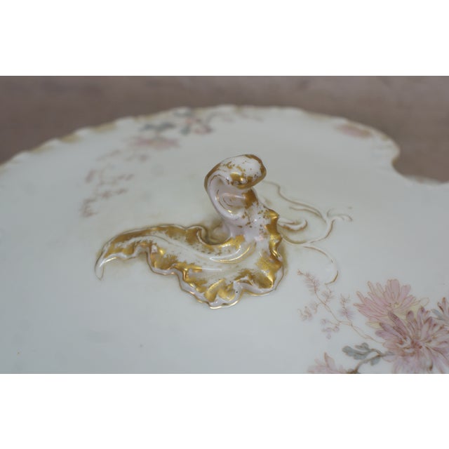 Haviland & Co. 27pc Antique Haviland Limoges Porcelain Chrysanthemums Serving Dinner China For Sale - Image 4 of 17