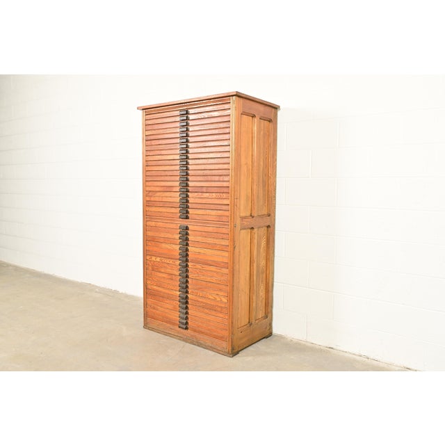 Antique Arts & Crafts Oak 40-Drawer Architect's Blueprint Flat File Cabinet, Circa 1900 For Sale - Image 13 of 13