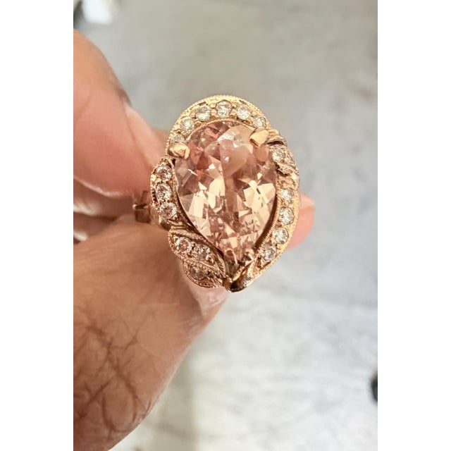 Metal Roshe Jewels 2.98 Carat Morganite Diamond 14 Karat Rose Gold Cocktail Ring, Size 7.5 For Sale - Image 7 of 8