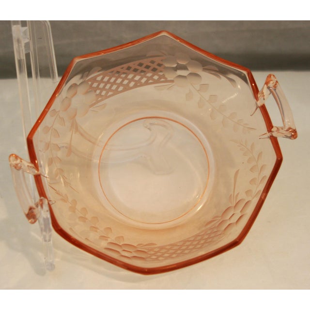 Vintage Elegant Pink Depression Glass Scalloped Lattice & Floral Etched Serving Bowl With Handles For Sale - Image 9 of 13