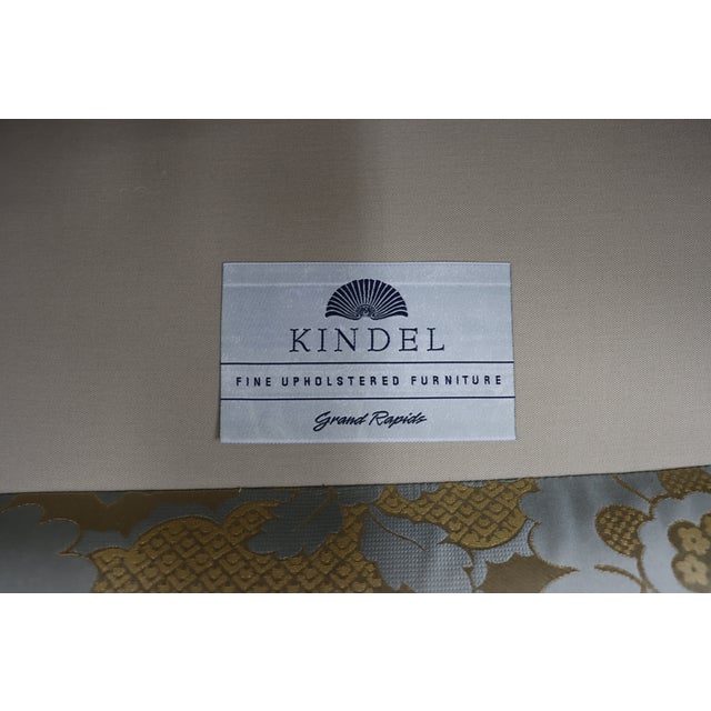 Kindel Hepplewhite Style Mahogany Upholstered Camelback Sofa For Sale - Image 15 of 17