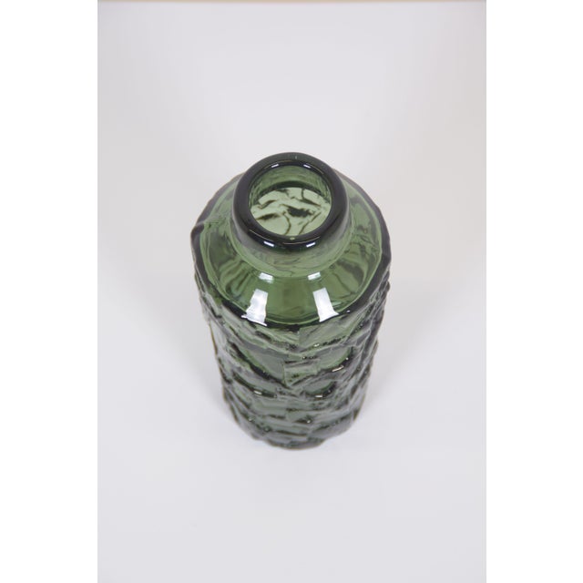 Swedish Rustik Vase attributed to Göte Augustsson for Ruda Glasbruk, 1960s For Sale - Image 4 of 6